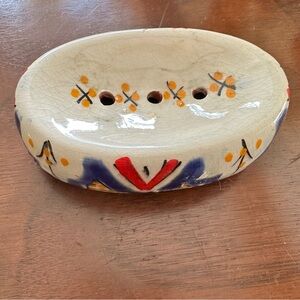 Moroccan handmade ceramic soap dish. Vintage, hand painted in traditional design